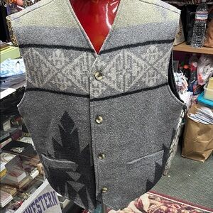 Men's Gray Patterned Vest